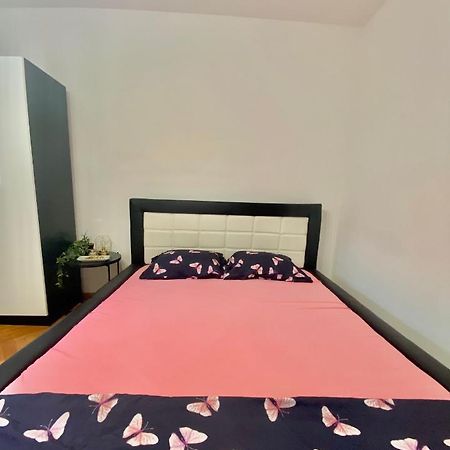 Tj Apartment モスタル エクステリア 写真